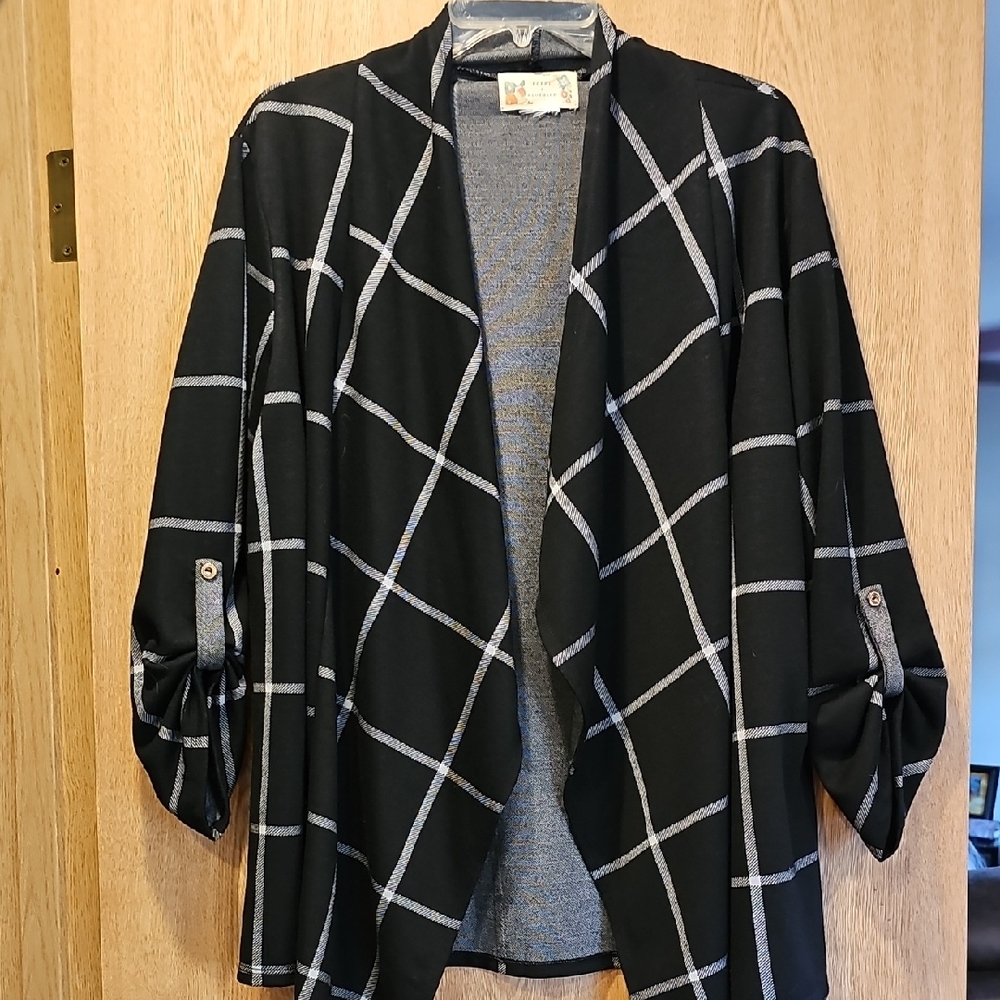 Elegant Black and Gray Women's Cardigan
